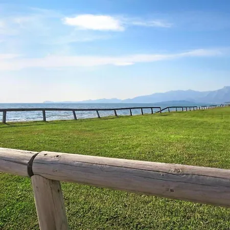 Chalet In With Private Baia Domizia